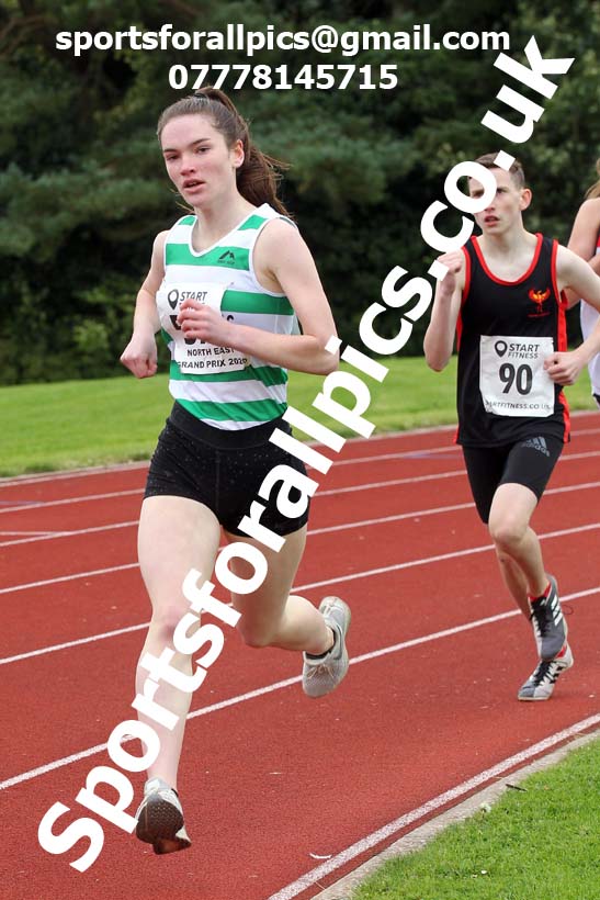 800 metres, NECAA Open Meeting, Morpeth, Sunday, September 27th. David T. Hewitson/Sports for All Pics